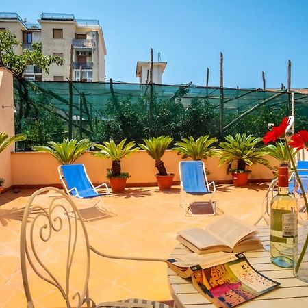 Bright House Sorrento Exterior foto